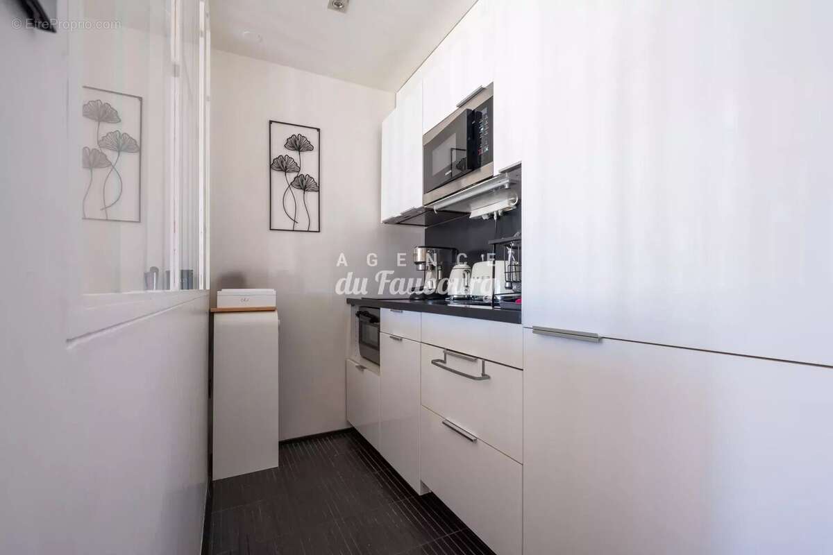 Appartement à PARIS-9E