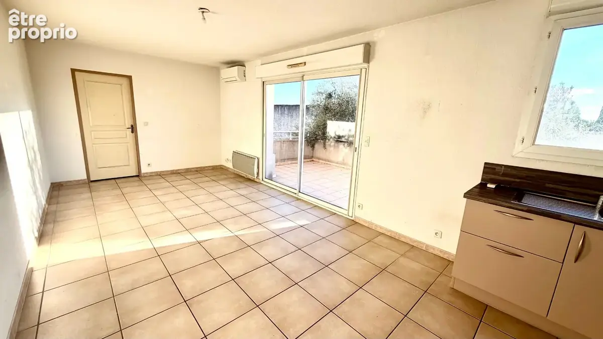 Appartement de type T2 avec terrasse de 25 m²  sans vis à vis et garage  privatif. - photo 2