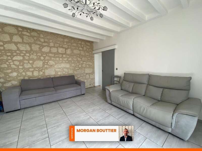 Maison à VERNANTES