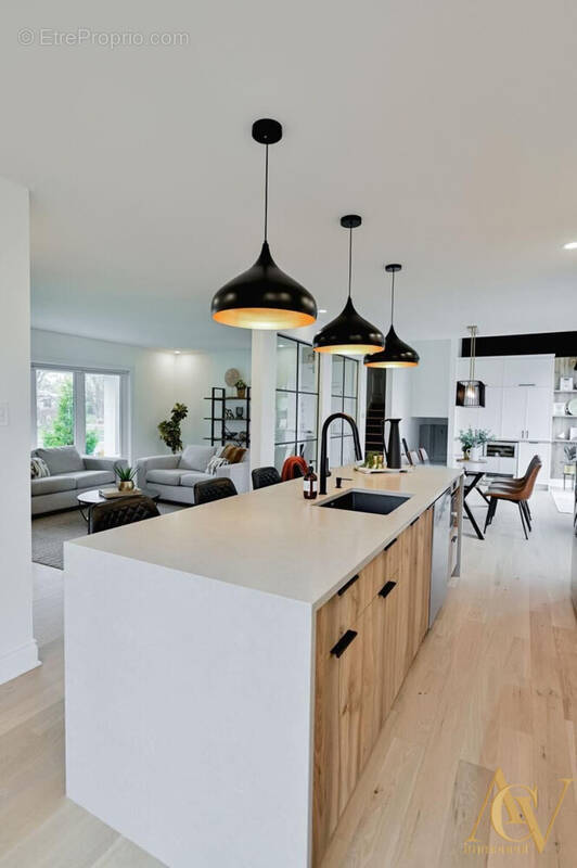 Grand appartement T4 exposition SUD à Vitrolles 1 - Appartement à VITROLLES