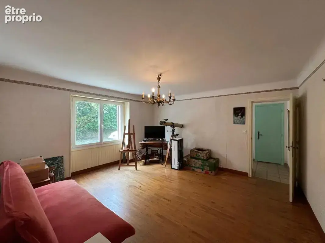 À VENDRE en EXCLUSIVITÉ à BLOYE - Maison mitoyenne avec dépendance et beau terrain de 938 m² - photo 4