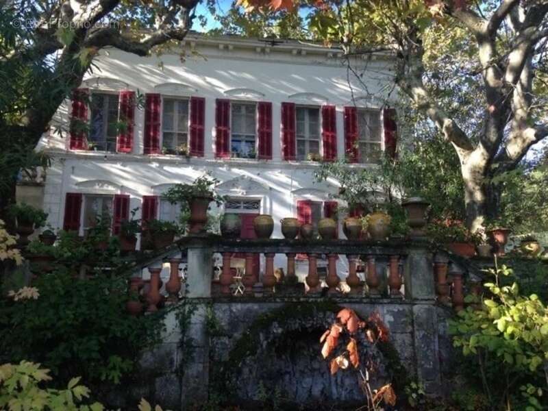 Maison à DRAGUIGNAN