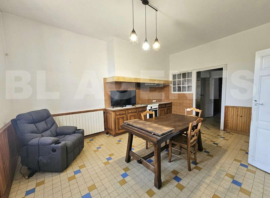 20250405_181249 - Maison à LES PUJOLS