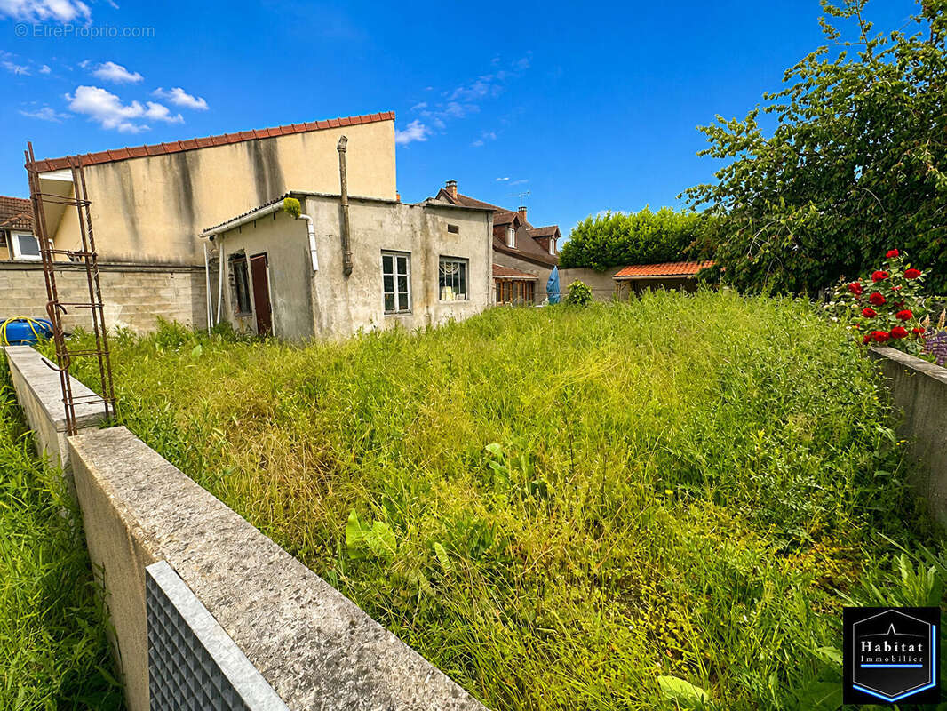 Maison à DAMMARTIN-EN-GOELE