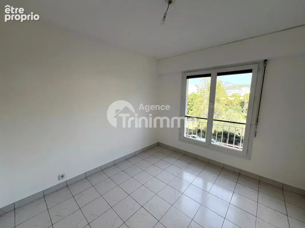 Vente  Nice l'Ariane appartement 4 pièces - photo 6