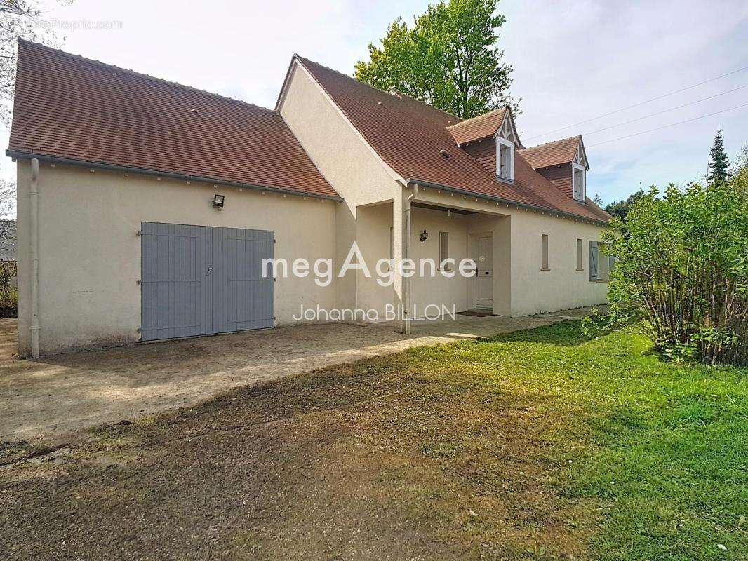 Maison à CHARENTILLY
