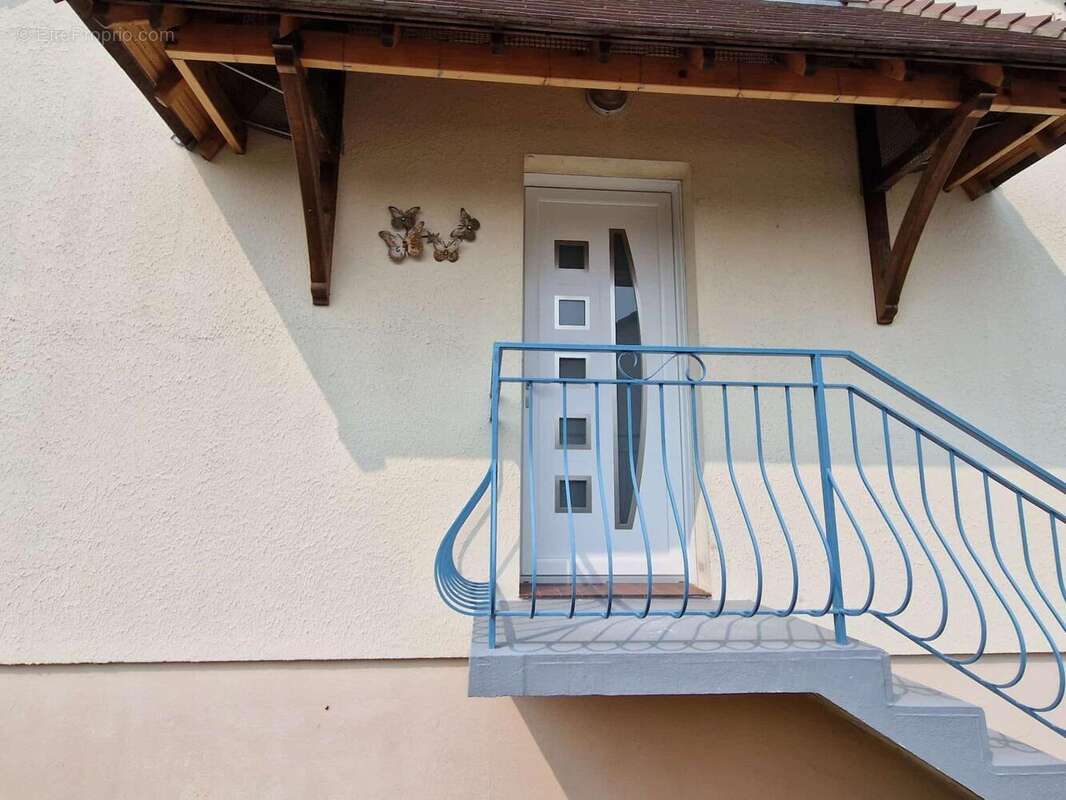 Photo 2 - Maison à SPAY