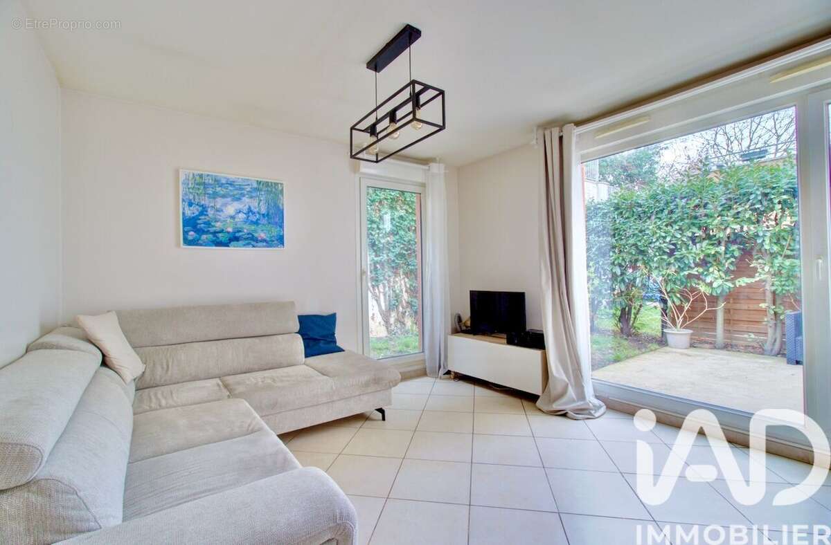 Photo 3 - Maison à NANTERRE