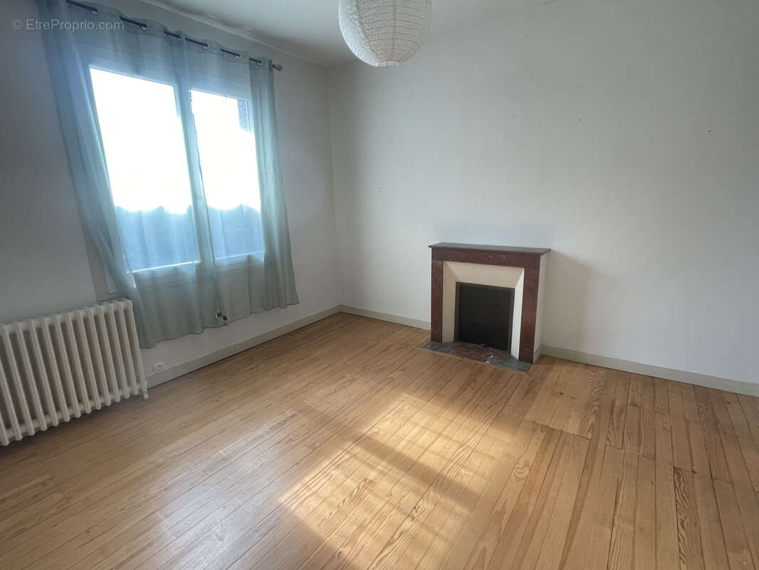 Maison à MOULEYDIER