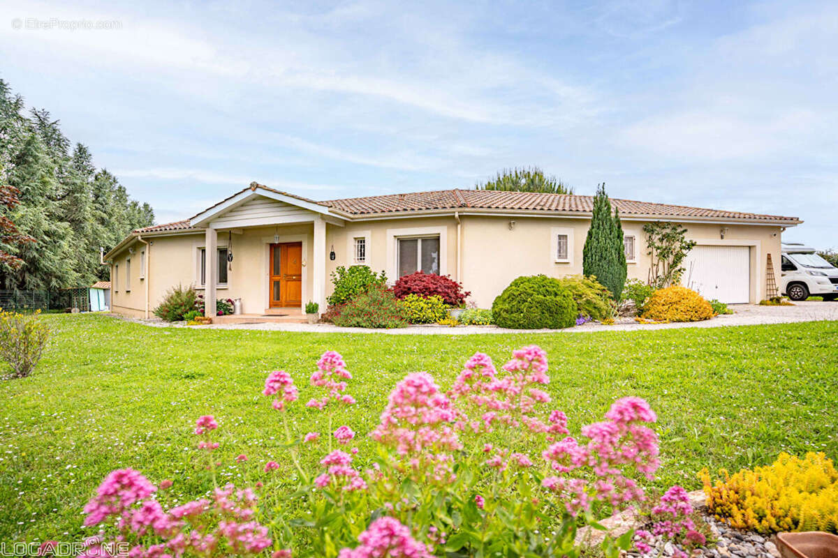 Maison à VILLENEUVE-SUR-LOT