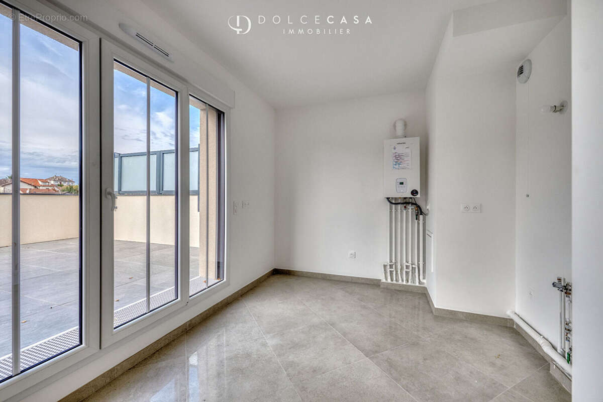 Appartement à LE PERREUX-SUR-MARNE