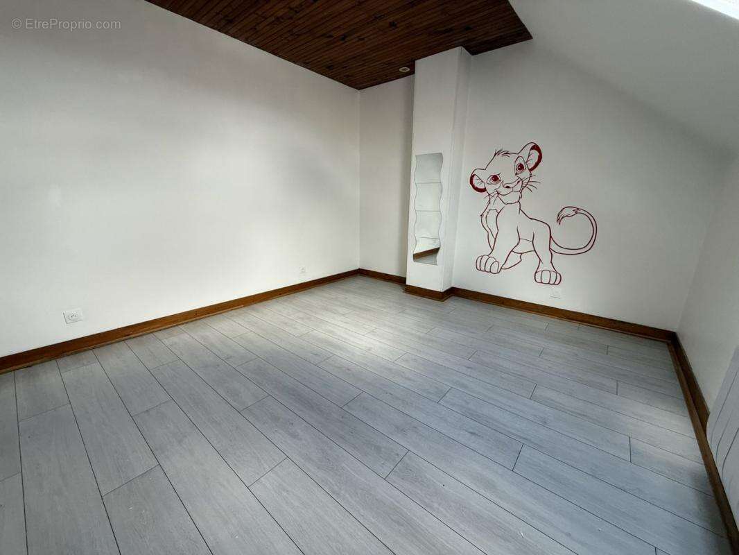 Appartement à SANDILLON