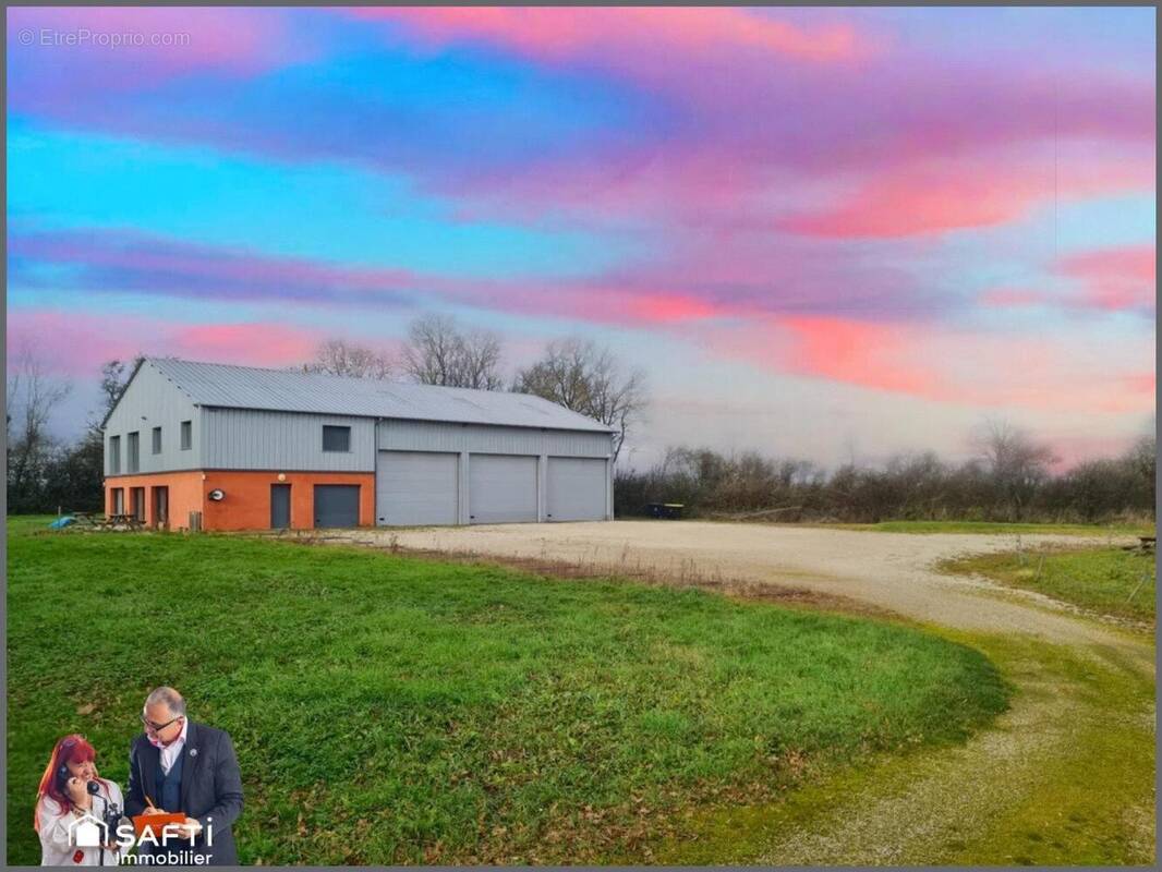 Photo 1 - Commerce à CHATILLON-SUR-CHALARONNE