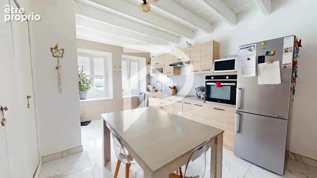 Maison  6 pièce(s) - photo 3
