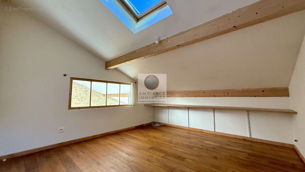 Maison à LIVRON-SUR-DROME