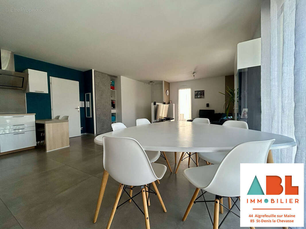 Maison à BELLEVILLE-SUR-VIE