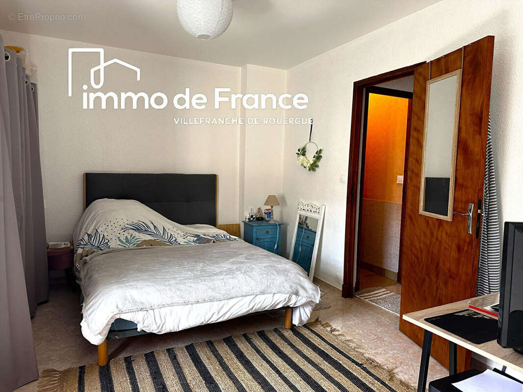 Immeuble Villefranche-de-rouergue 2 appartements T2 et T3 louésavec garage loués - photo 5