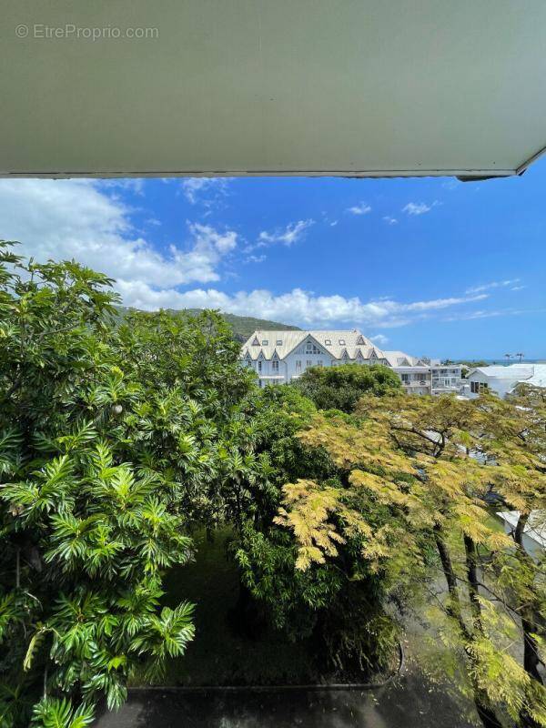 Appartement à SAINT-DENIS