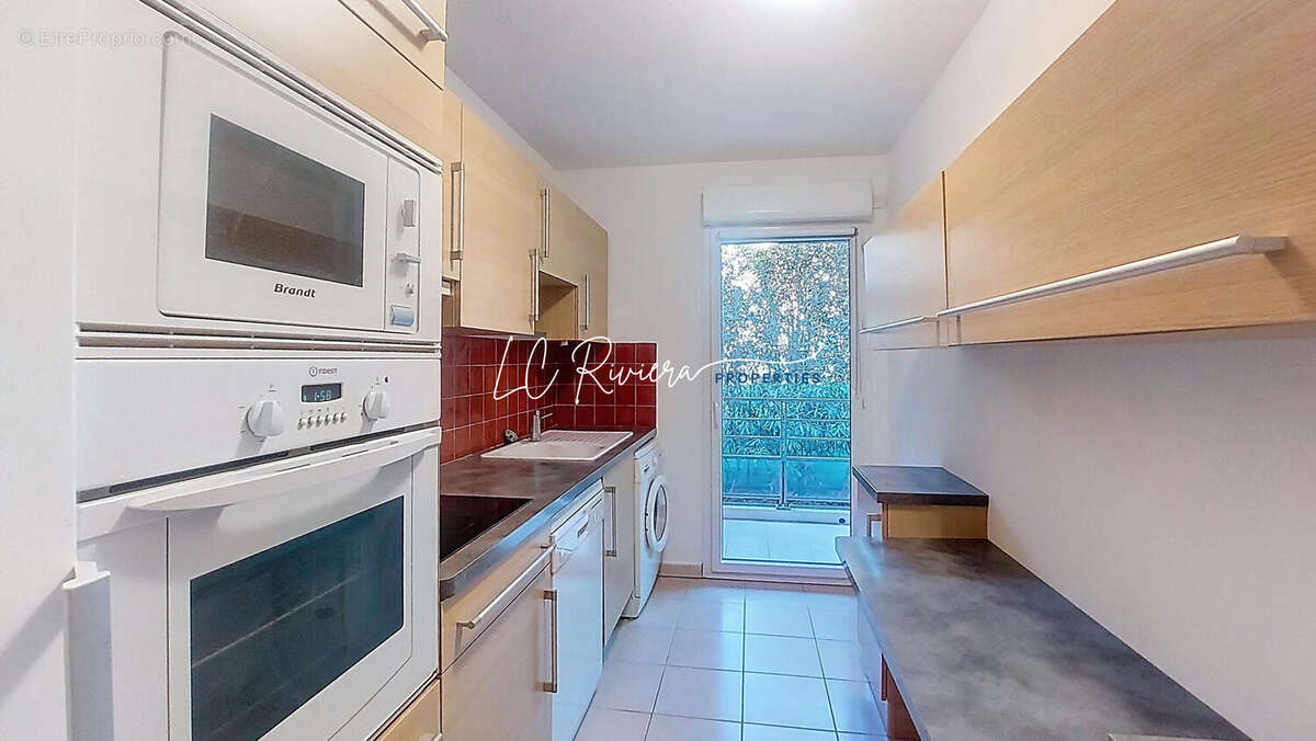 Appartement à FREJUS