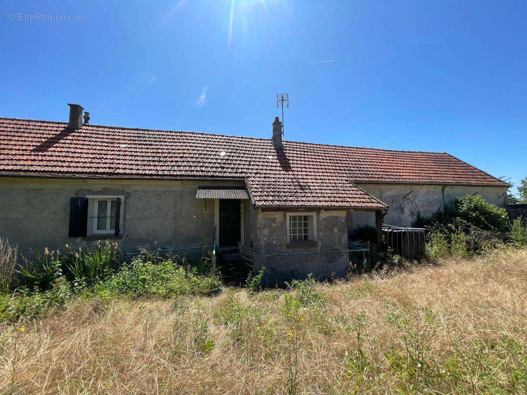 Maison à LIZY-SUR-OURCQ