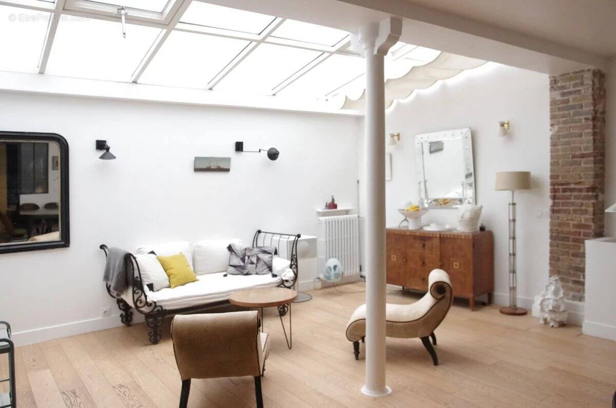 Appartement à PARIS-18E