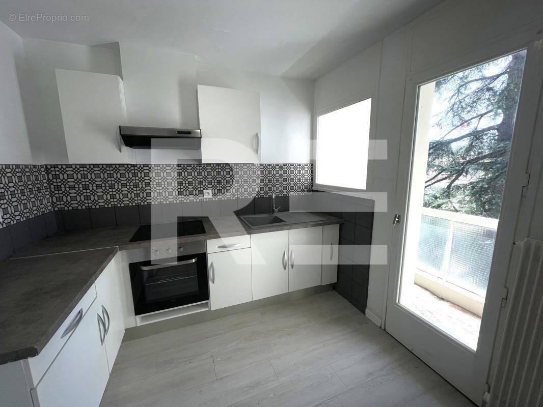 Appartement à NIMES