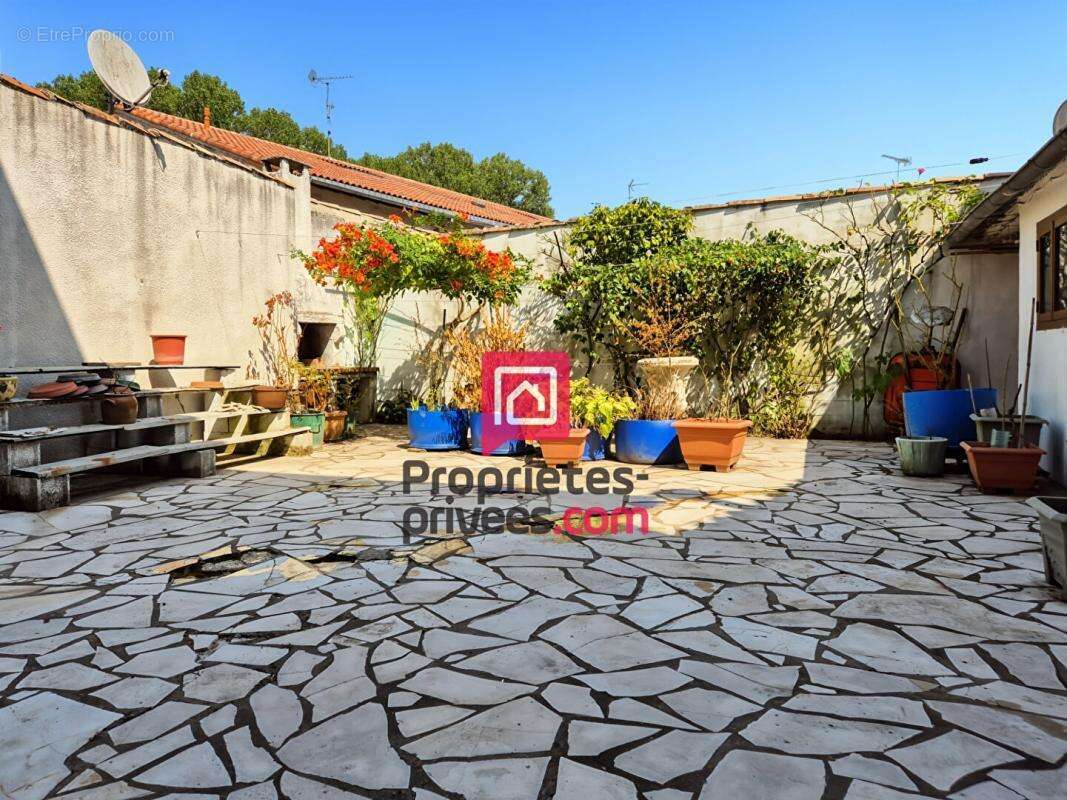 Maison à CASTELJALOUX