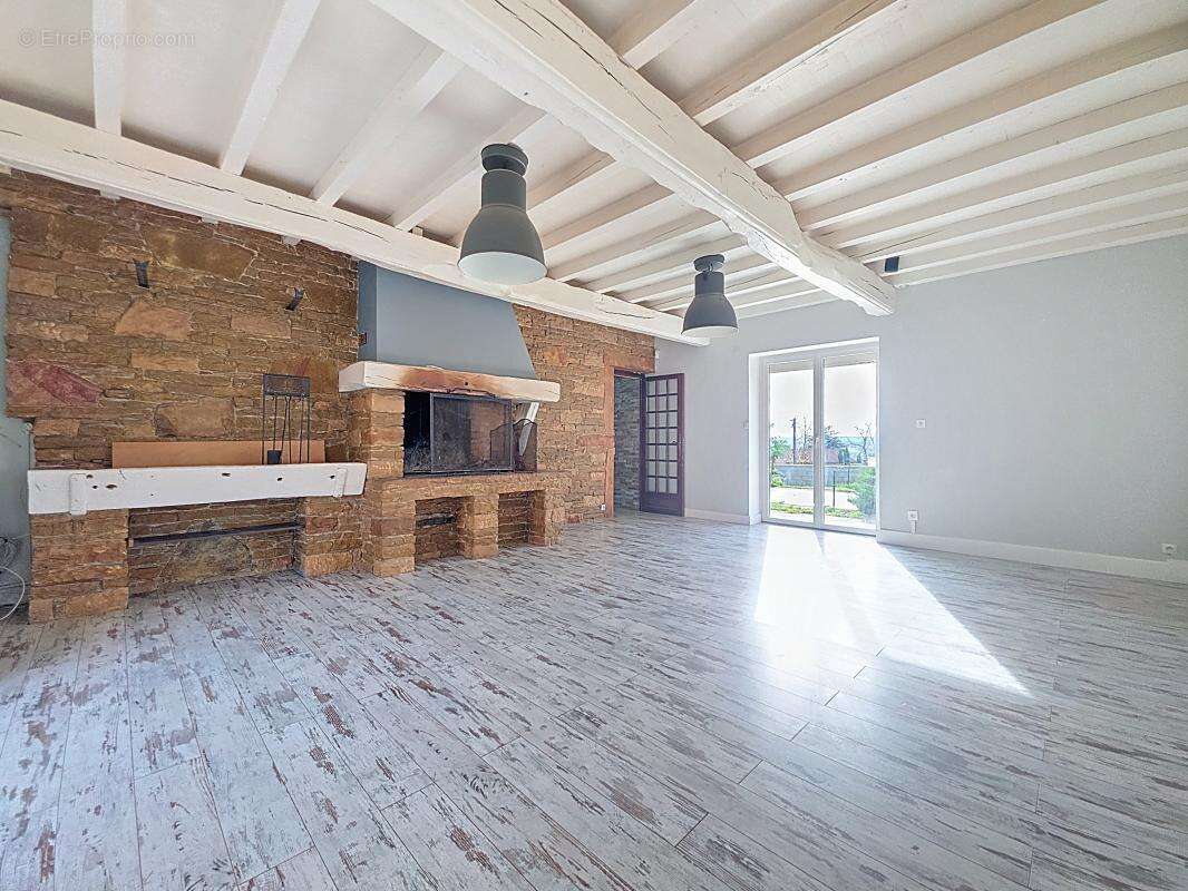 Maison à SAINT-JUST-CHALEYSSIN