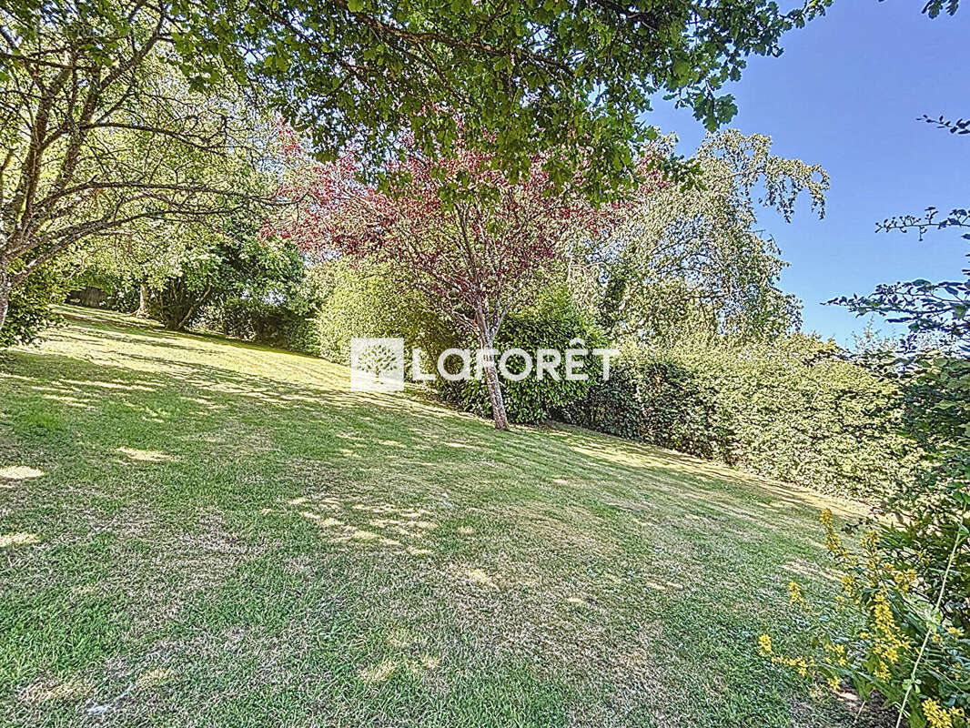 Maison à LES BAUX-DE-BRETEUIL