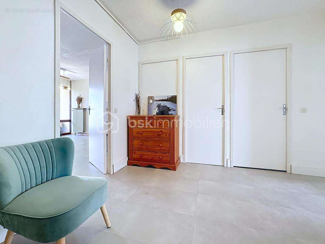 Appartement à SAINT-EGREVE