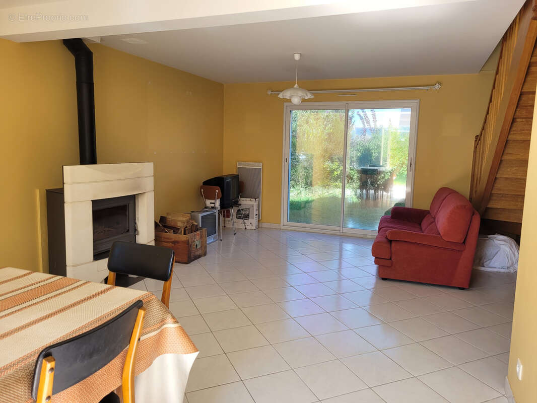 Maison de 2007 de 124 m2 avec 1 ch au rdc - photo 2