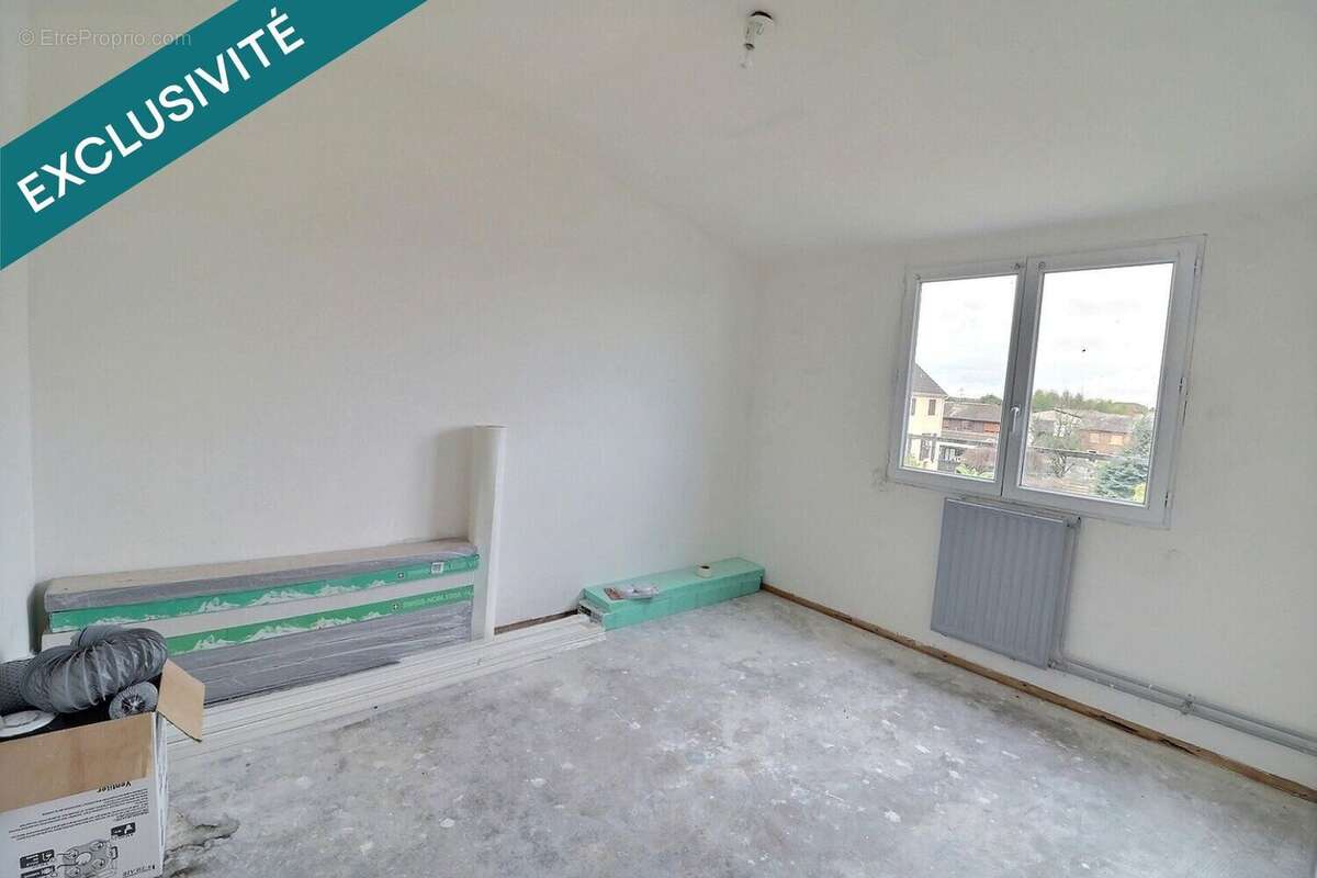 Photo 8 - Maison à POIX-DU-NORD