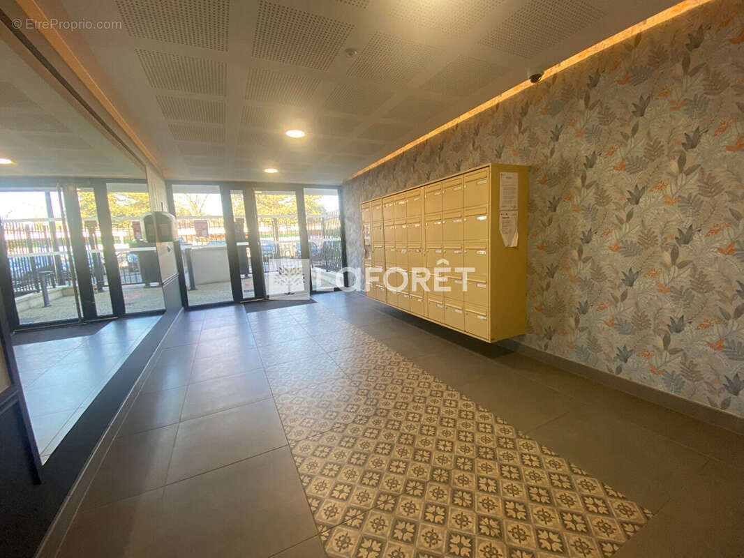 Appartement à VERNEUIL-SUR-SEINE