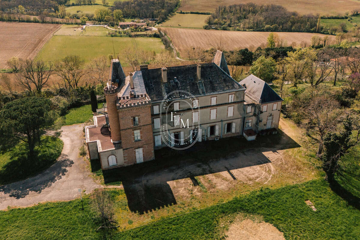 Maison à BOURG-SAINT-BERNARD