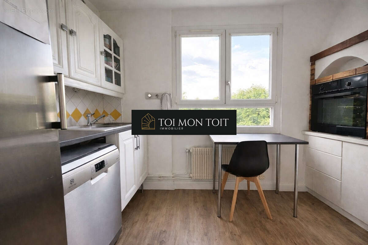 Appartement à SURVILLIERS