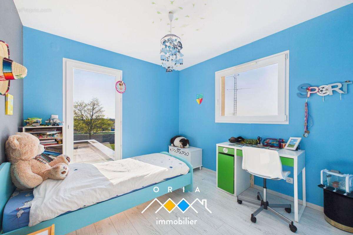 Maison à THIAUCOURT-REGNIEVILLE