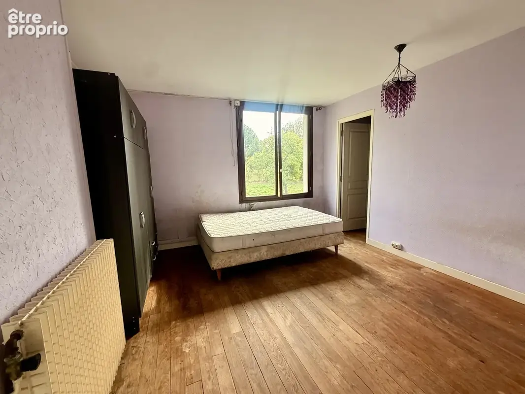 Maison à rafraichir avec grandes dépendances au calme - photo 4