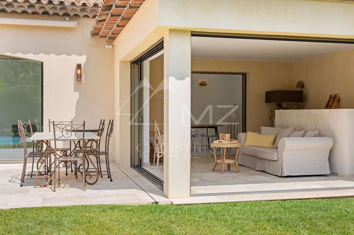 Maison à GRIMAUD