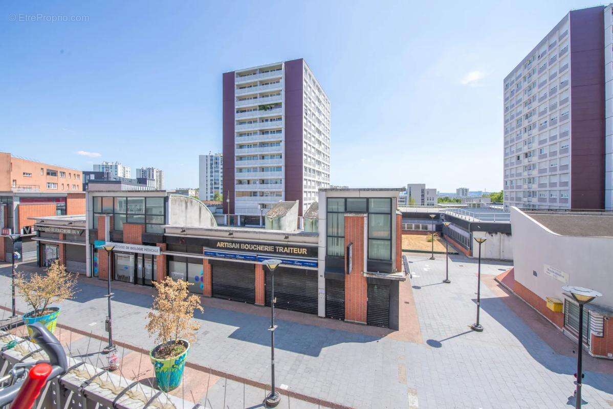 Bel appartement T4 de 86 m² à Argenteuil, traversant, lumineux avec vue dégagée - photo 9