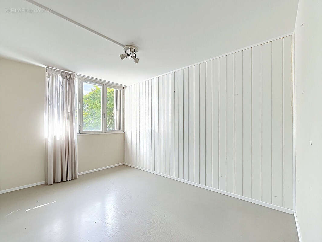 Appartement à SAINT-MICHEL-SUR-ORGE