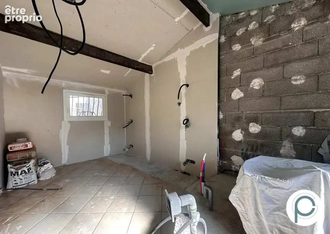 SIGNES - Maison T5 de 117m2 - photo 9