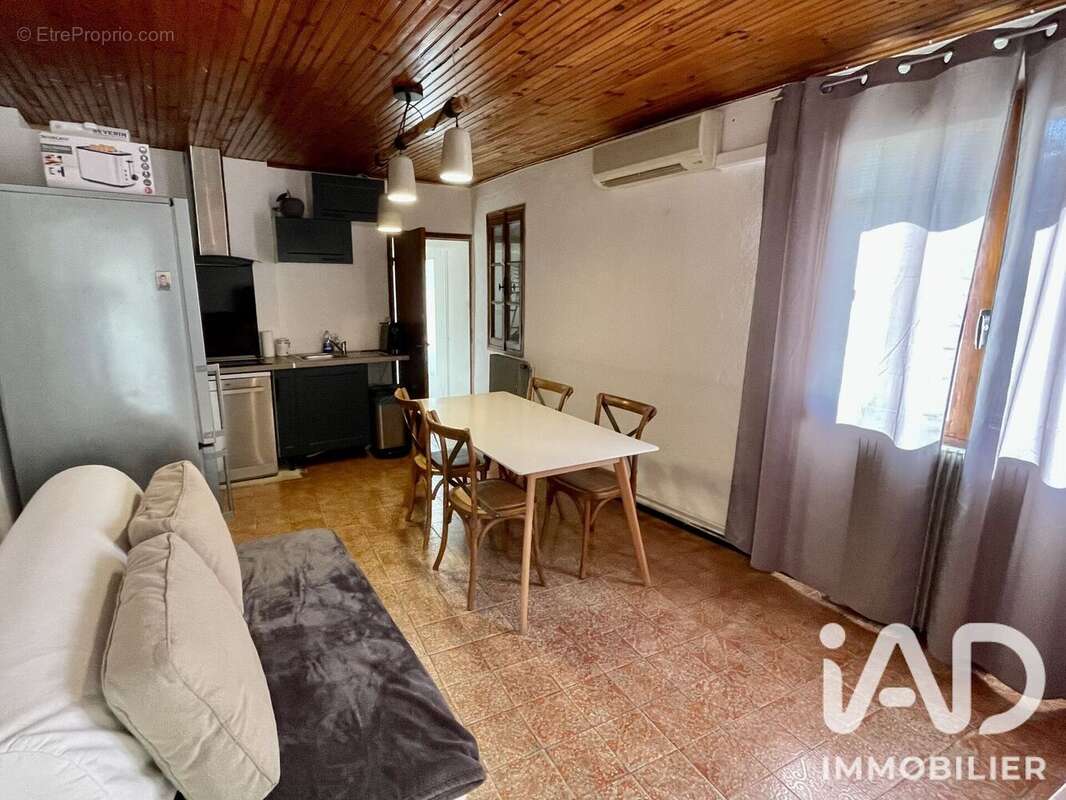 Maison 104 m² à Saint-Clement  - photo 3