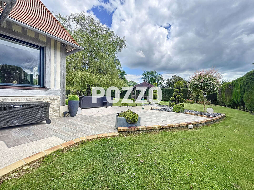 Propriété Normande au coeur du Pays d'Auge - 10 pièces (250 m2) - photo 9