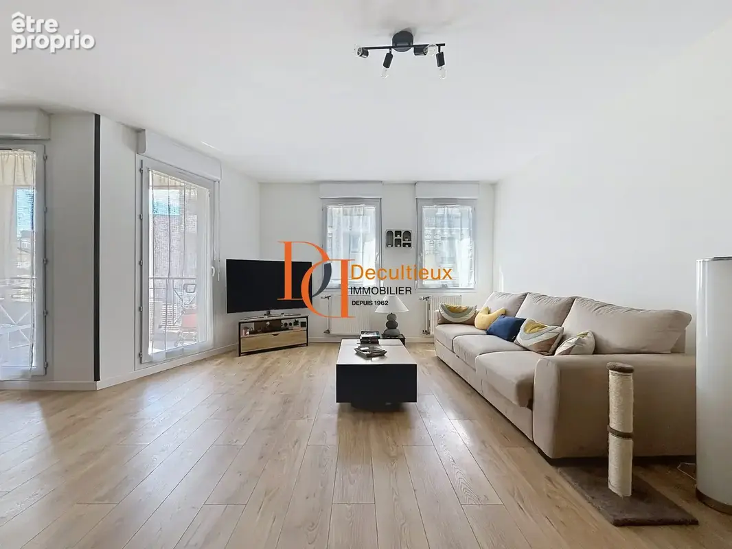 Appartement 3 pièces 77 m² à vendre à Villeurbanne (69100) - photo 9
