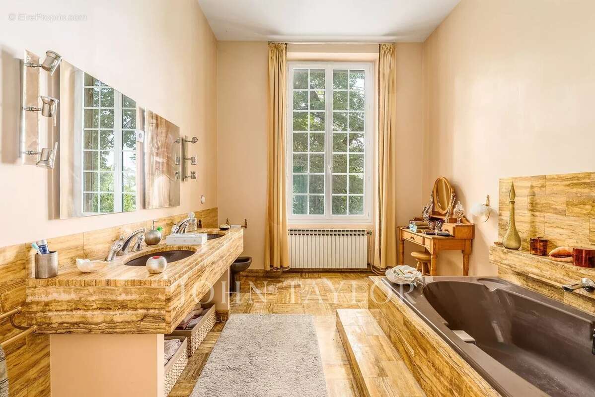 Maison de maître historique - parc de 1,3ha - john taylor - photo 17