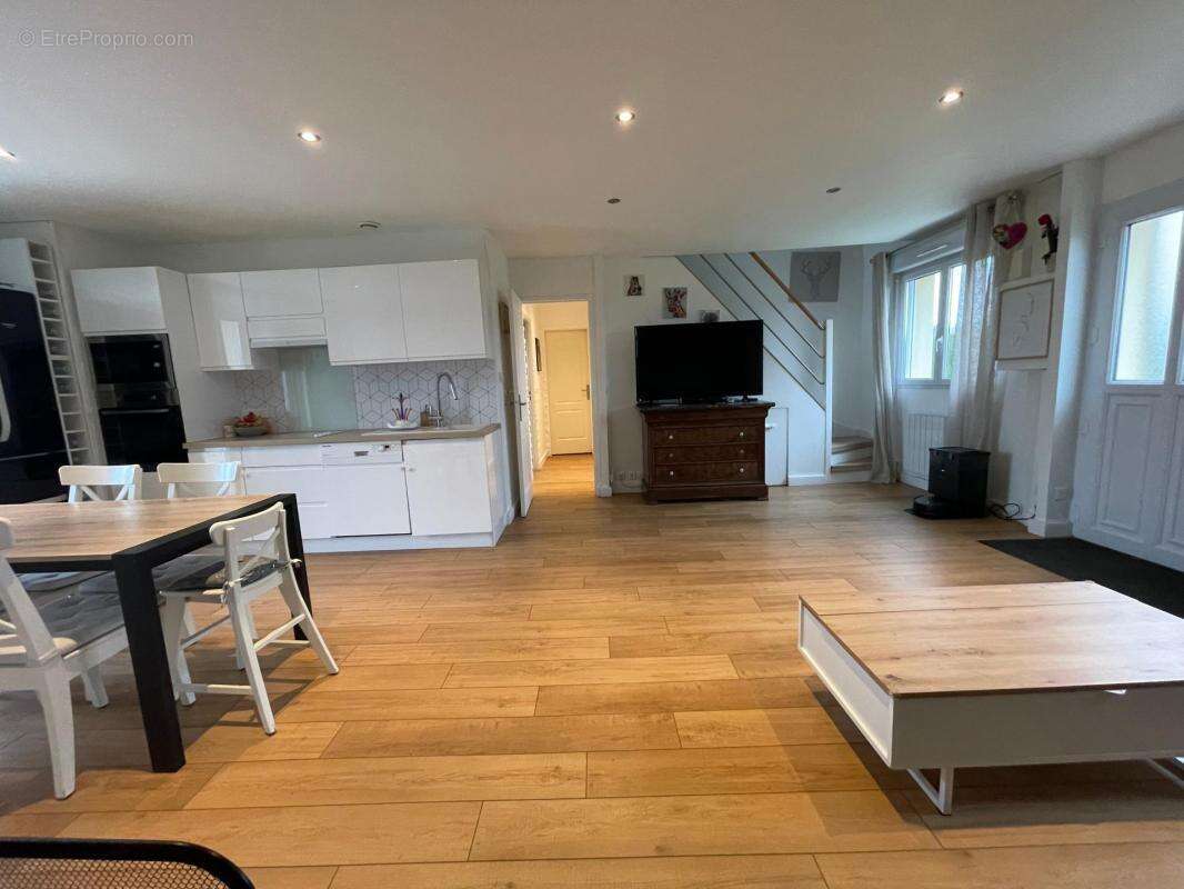 Maison à SAINT-VICTOR-L&#039;ABBAYE