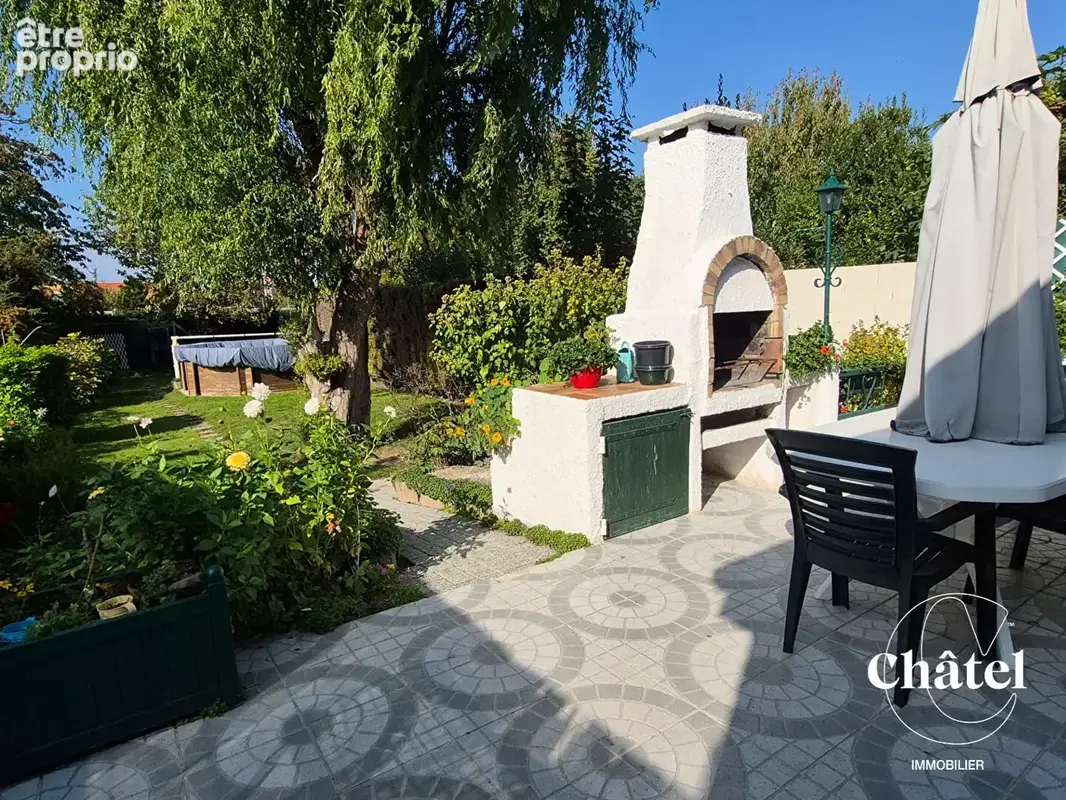 Maison individuelle 3 ch- sous sol- , jardin arboré, terrasse -commerces, écoles , collège, gare - photo 3