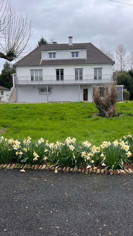 Maison à LIZY-SUR-OURCQ