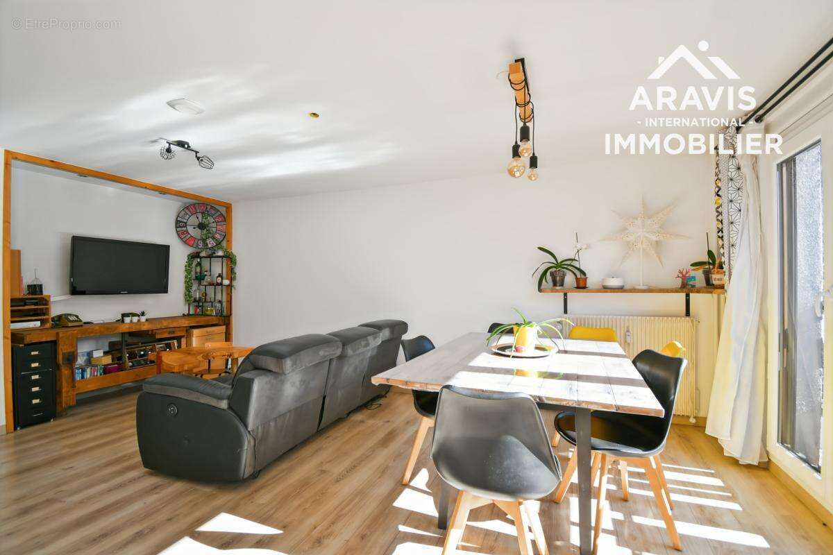 Appartement à THONES
