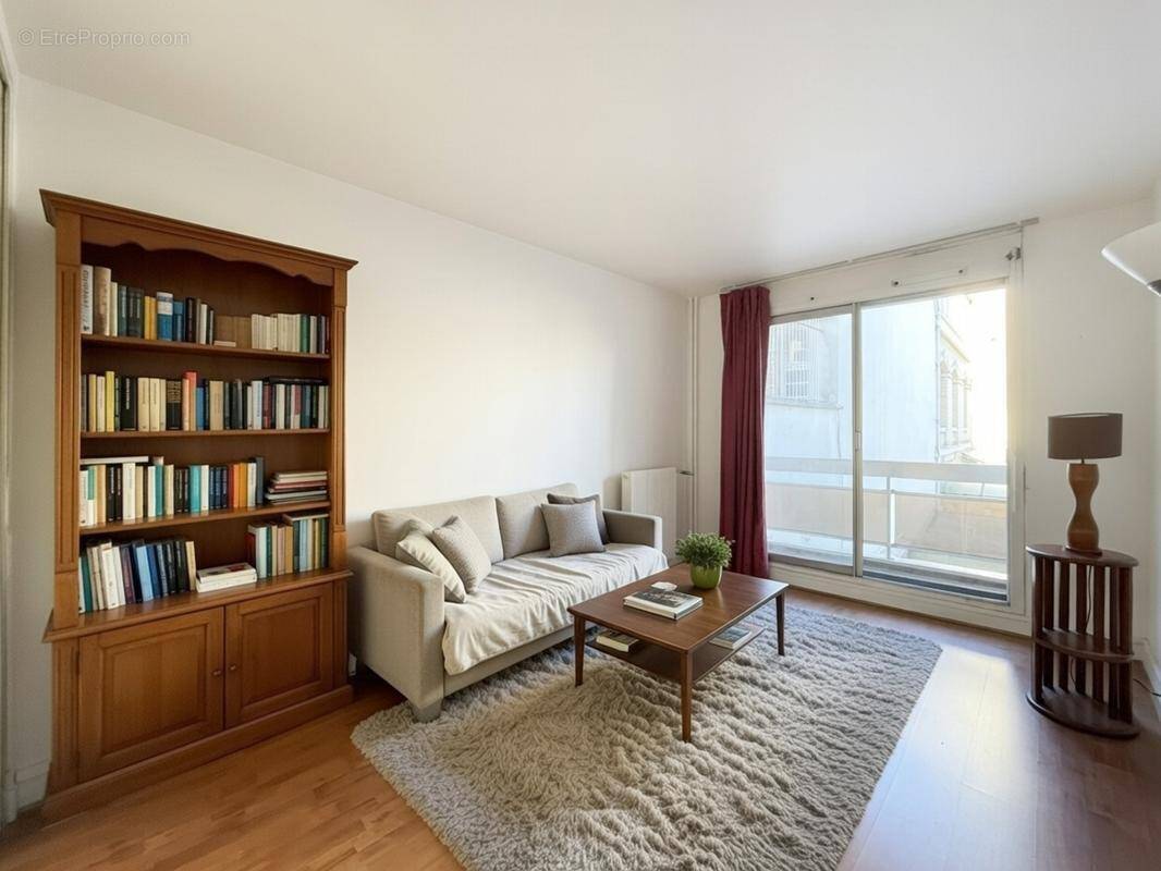 Appartement à PARIS-5E